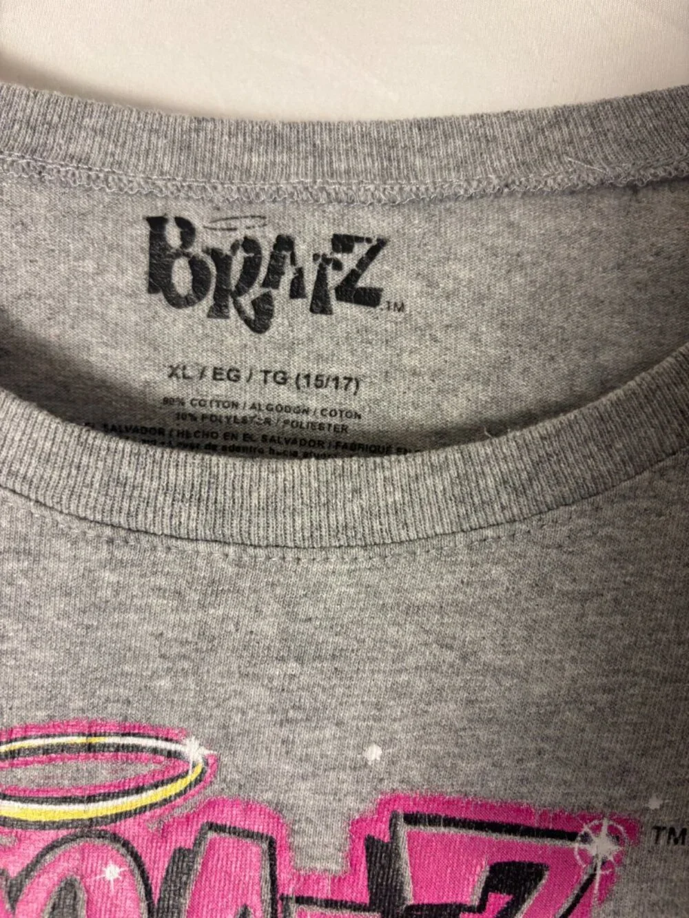 Bratz Girls Gray Graphic T-Shirt Pink Y2K Style Size XL 15/17